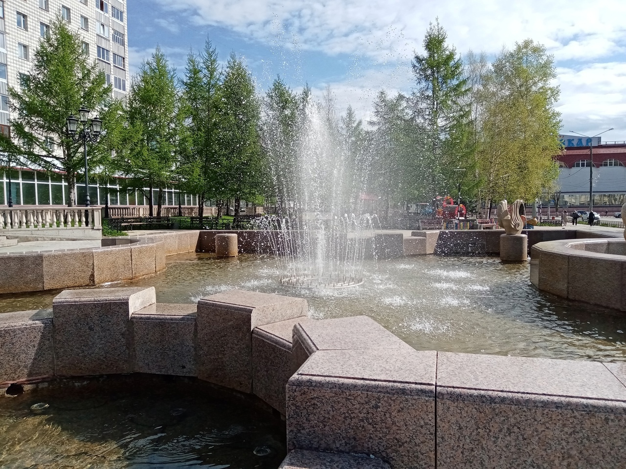 Раки окажутся в центре внимания, а Рыбы помогут людям: гороскоп на 4 октября